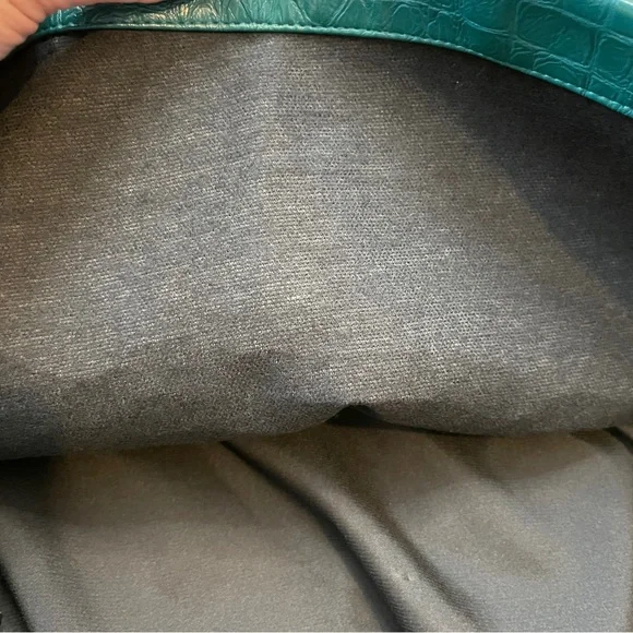 ModCloth Teal Reptile Pleather Zipper Front Mini Skirt - Picture 6 of 16